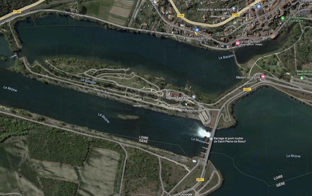 Le Gite Du Port Saint-Pierre-de-Boeuf Exteriér fotografie